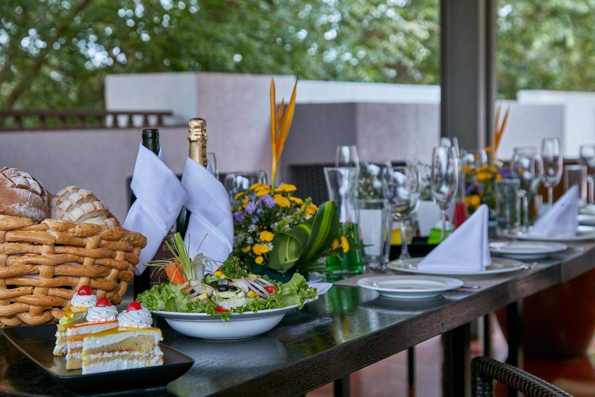 Signature Club Resort Devanahalli Zewnętrze zdjęcie