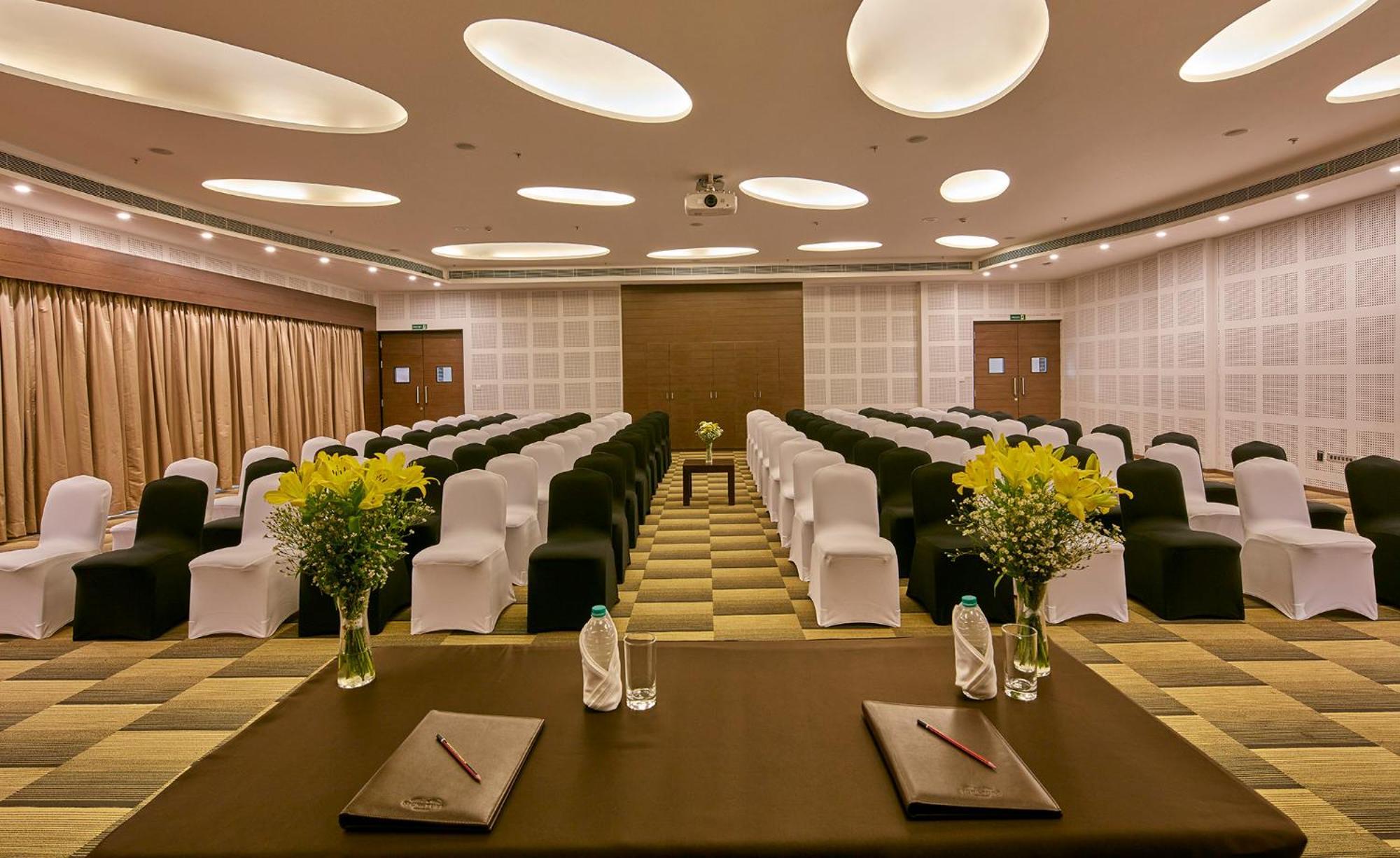 Signature Club Resort Devanahalli Zewnętrze zdjęcie