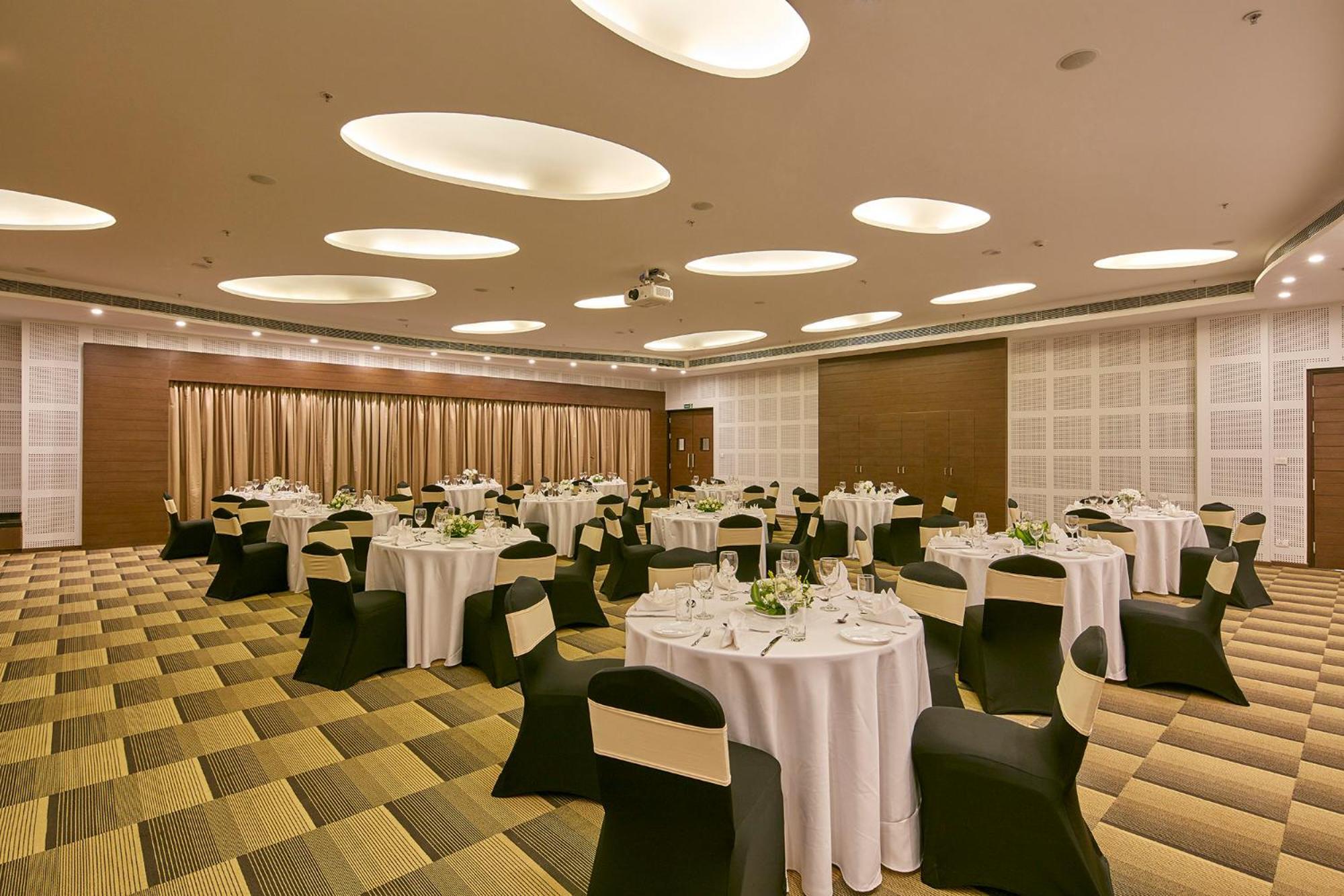 Signature Club Resort Devanahalli Zewnętrze zdjęcie