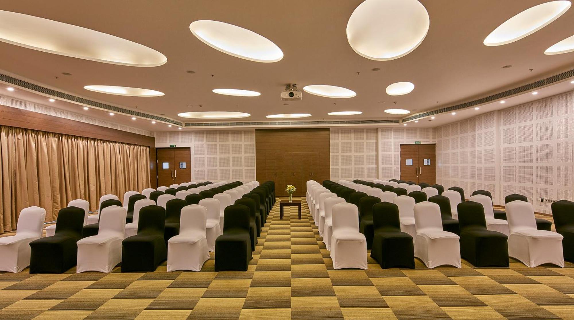Signature Club Resort Devanahalli Zewnętrze zdjęcie